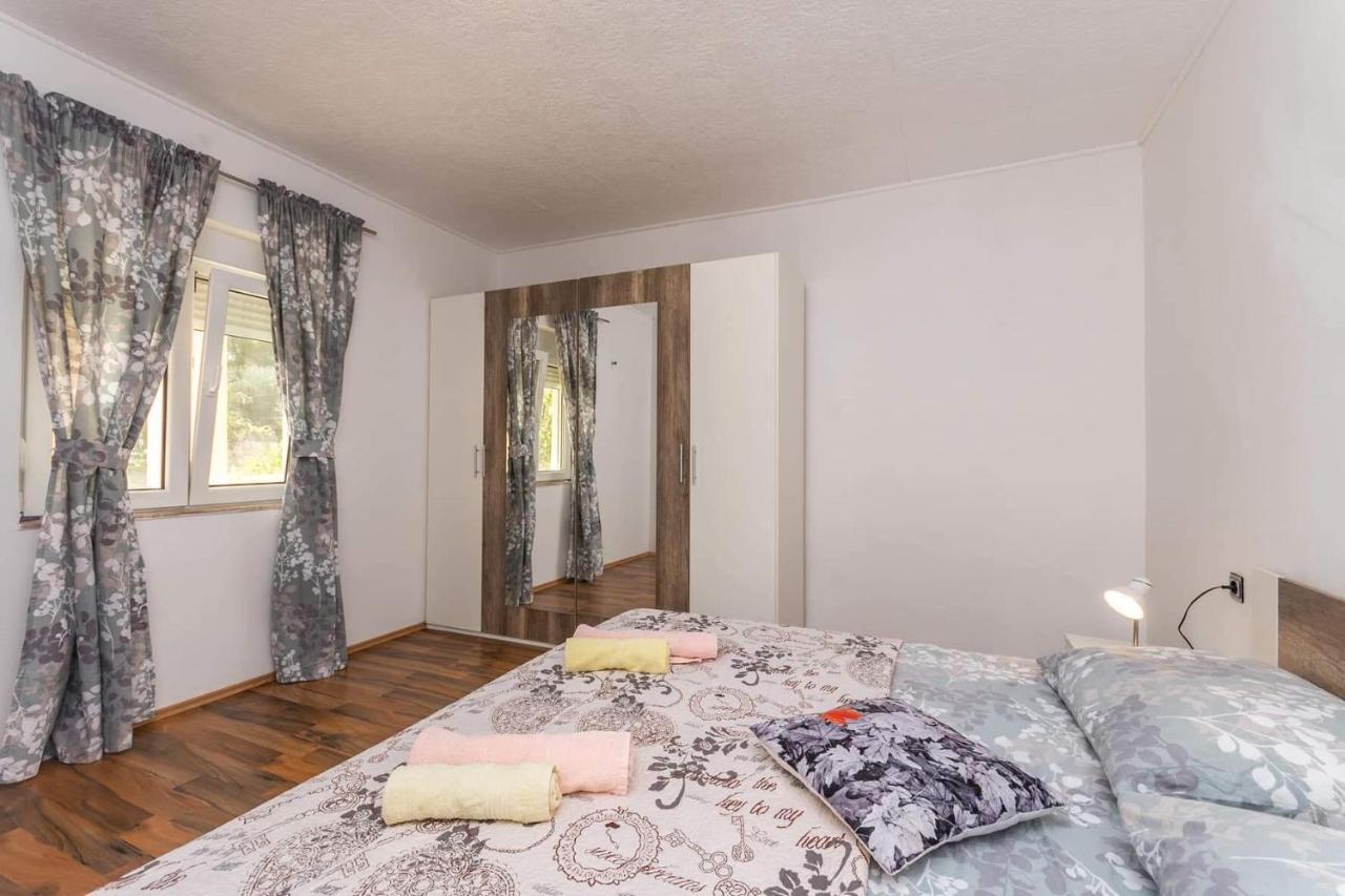 Agape Apartments Биоград на Мору Екстериор снимка
