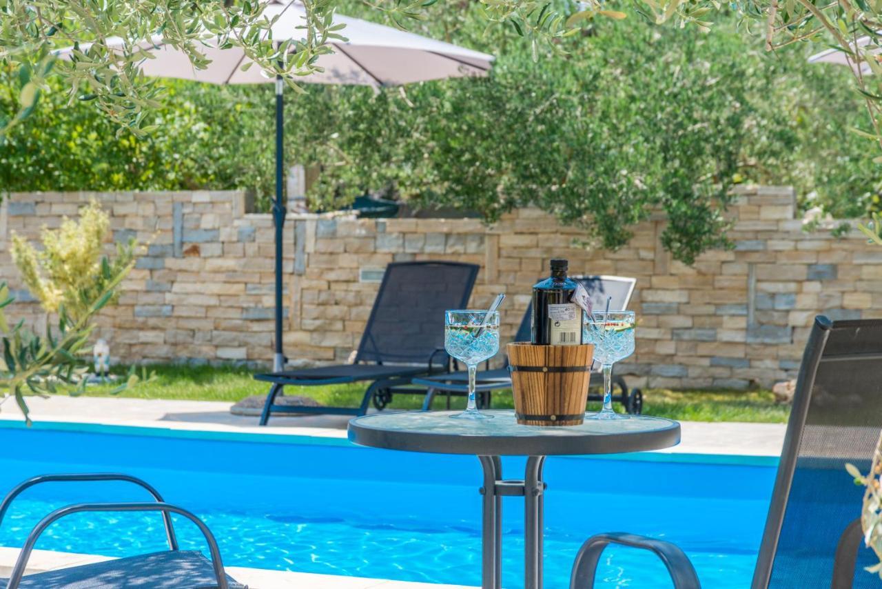 Agape Apartments Биоград на Мору Екстериор снимка