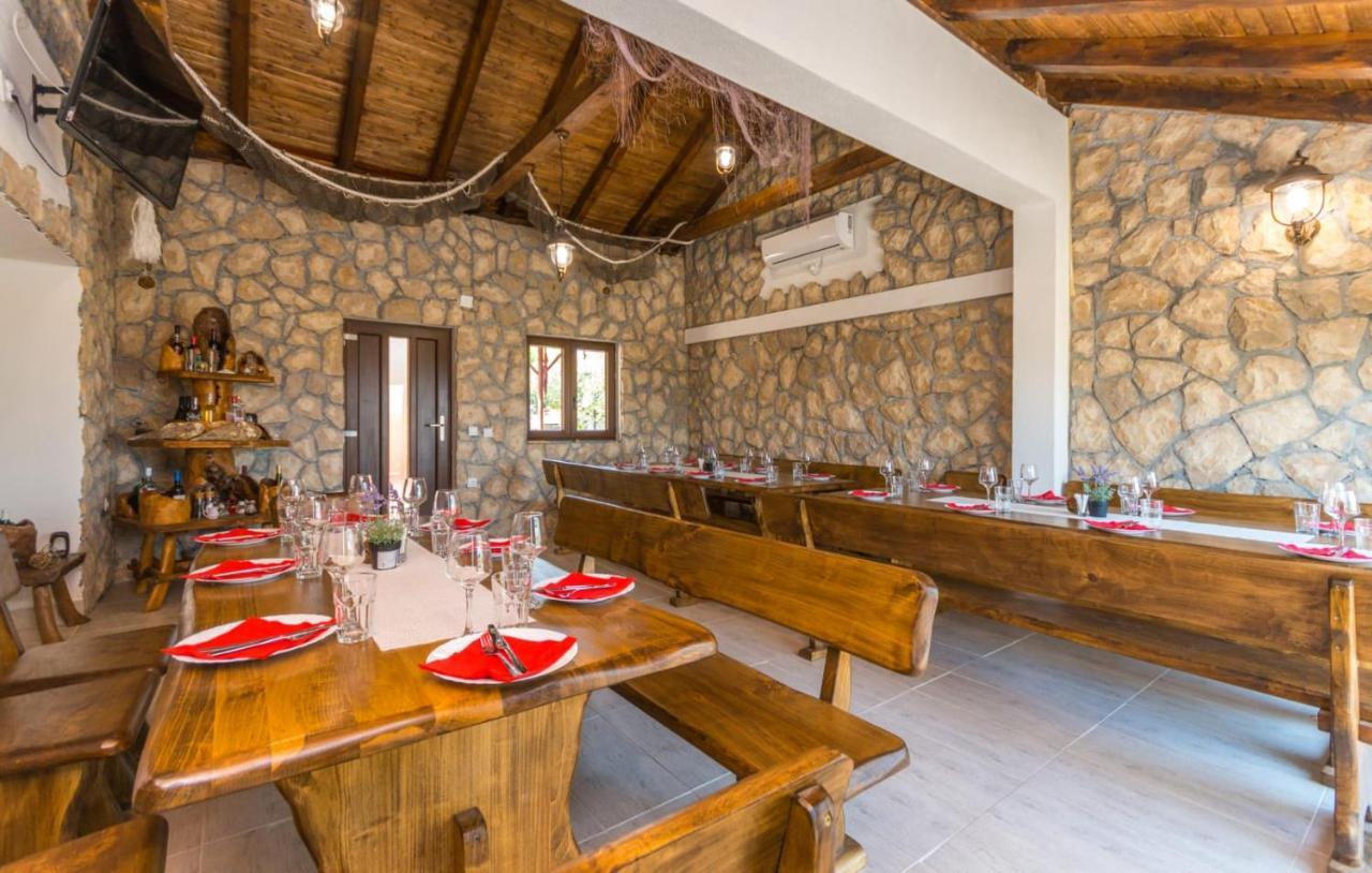 Agape Apartments Биоград на Мору Екстериор снимка