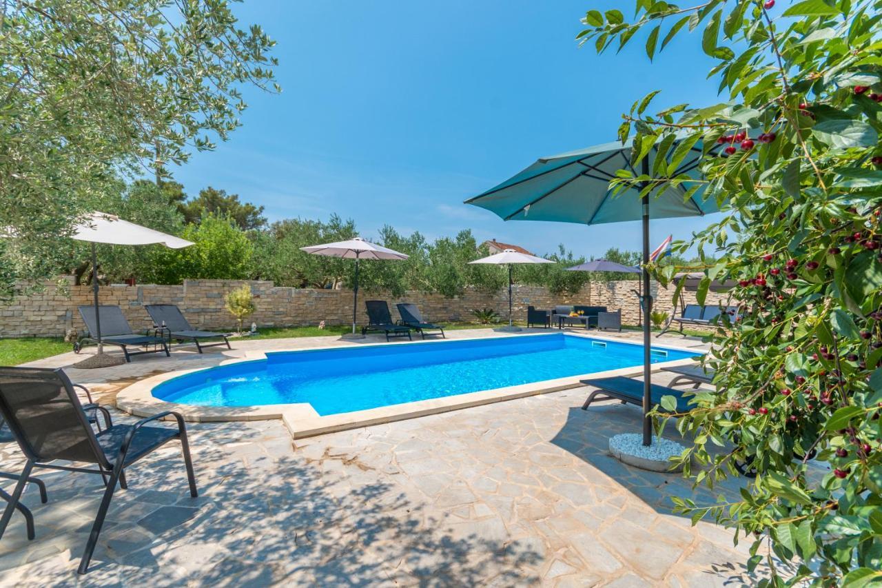 Agape Apartments Биоград на Мору Екстериор снимка