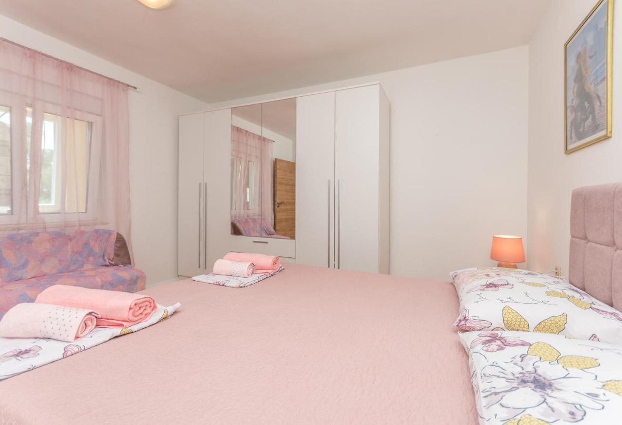 Agape Apartments Биоград на Мору Екстериор снимка