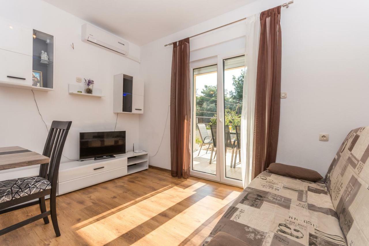 Agape Apartments Биоград на Мору Екстериор снимка