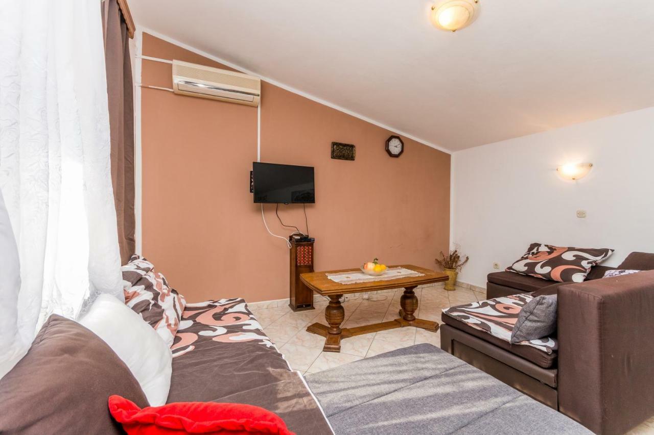 Agape Apartments Биоград на Мору Екстериор снимка